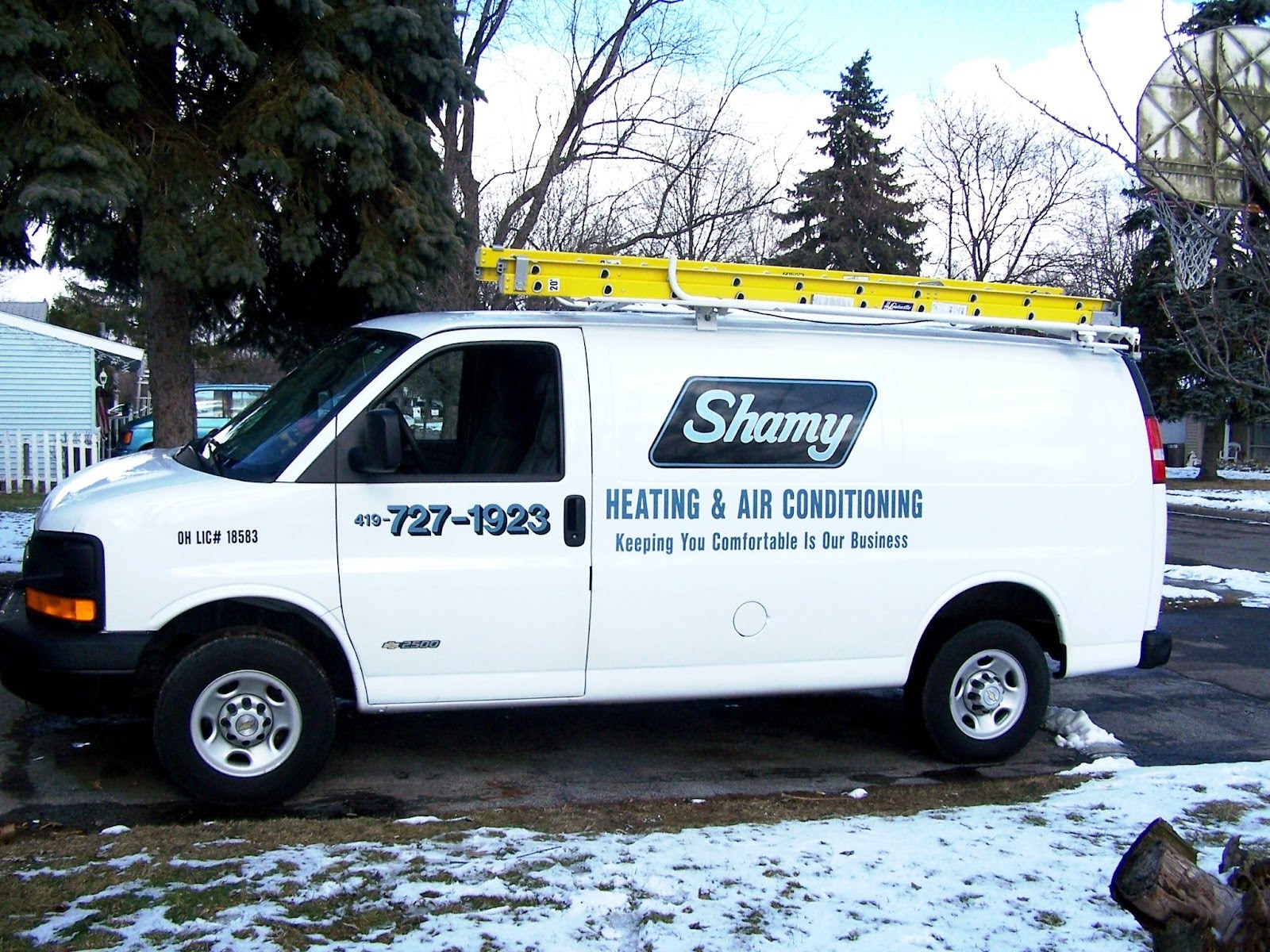 A Shamy Heating & Air Conditioning service truck - Temperance’s go-to HVAC company. Call now!